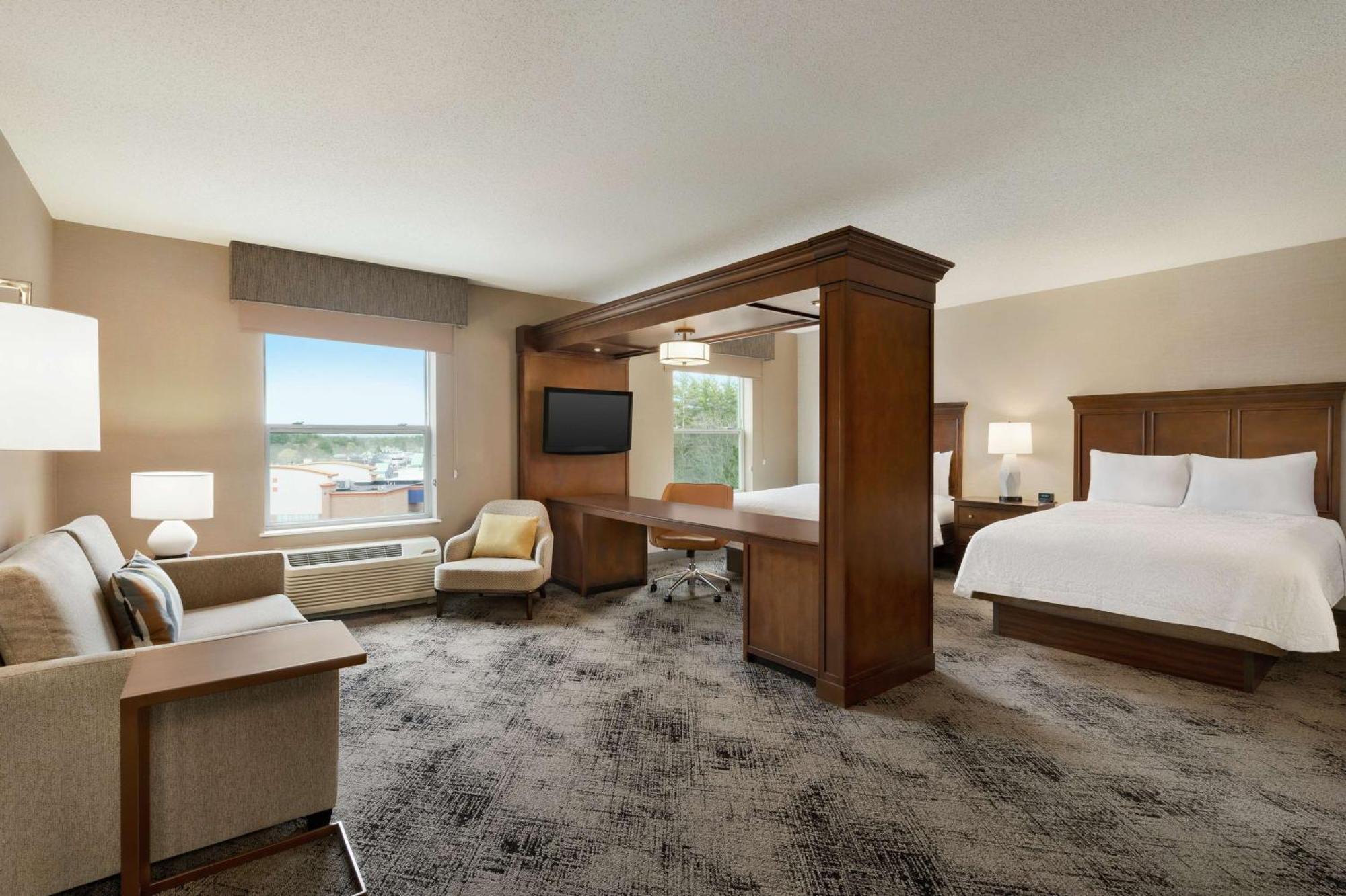 Hampton & Hotel Exeter