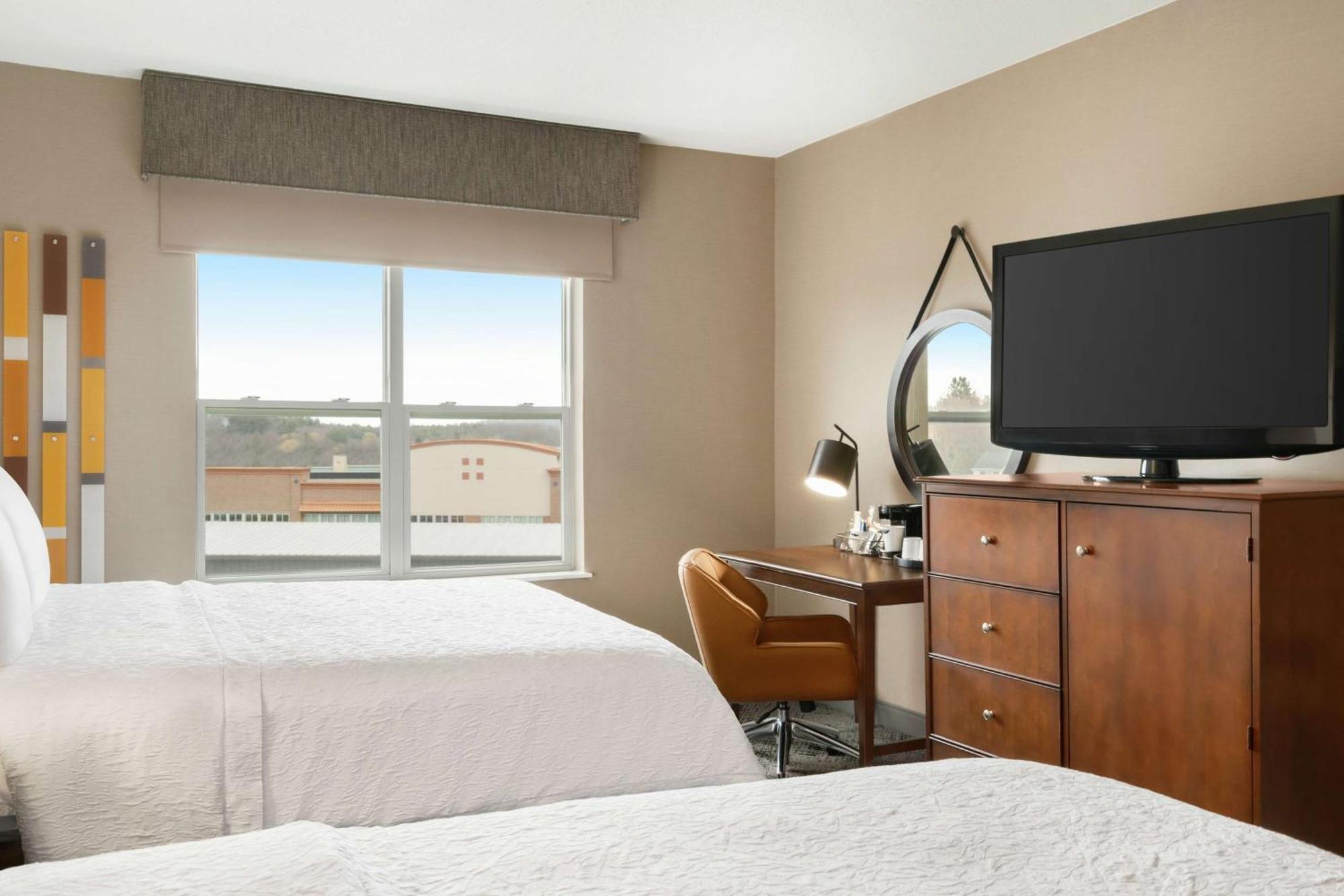 Hotel Hampton & 3*